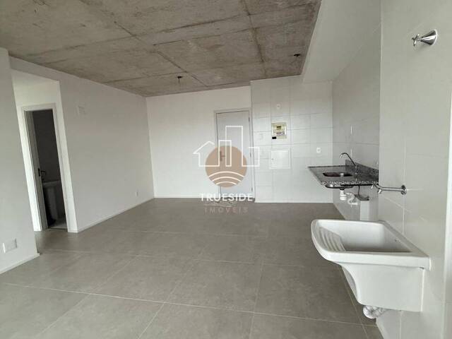 #30 - Apartamento para Venda em Rio de Janeiro - RJ