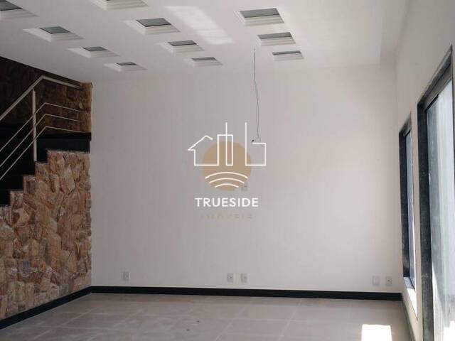 #35 - Casa para Venda em Rio de Janeiro - RJ - 2