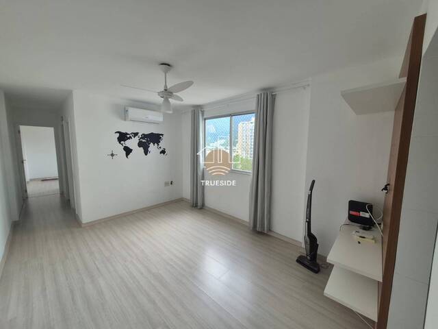 #52 - Apartamento para Venda em Rio de Janeiro - RJ