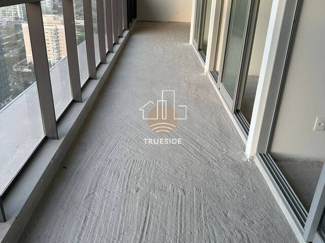 #13 - Apartamento para Venda em Rio de Janeiro - RJ