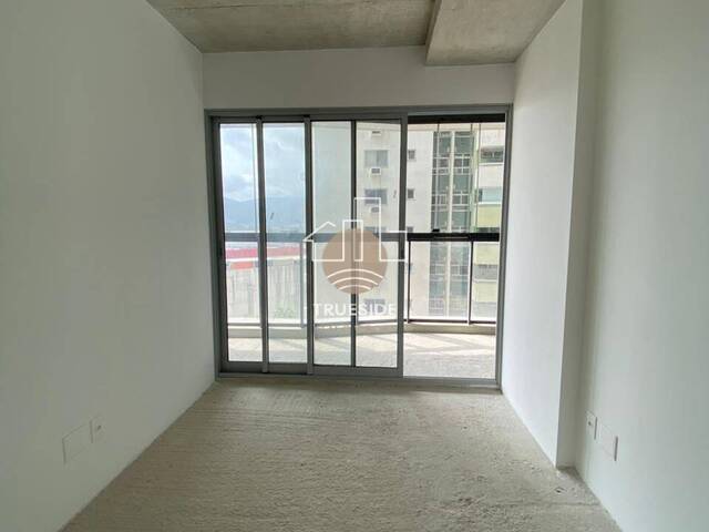#17 - Apartamento para Venda em Rio de Janeiro - RJ
