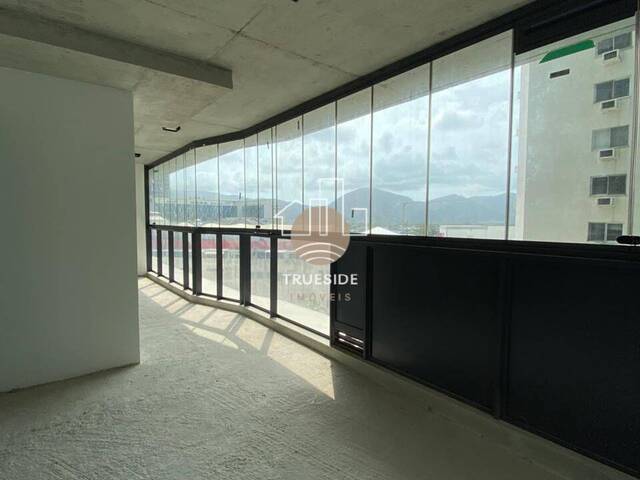 #17 - Apartamento para Venda em Rio de Janeiro - RJ