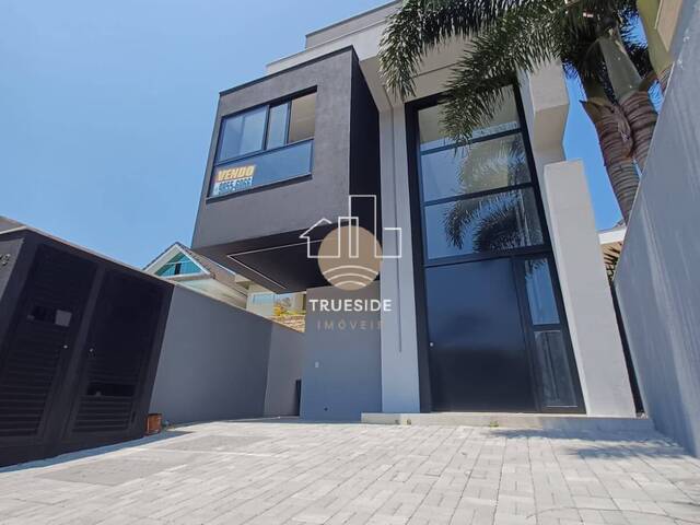 #19 - Casa para Venda em Rio de Janeiro - RJ