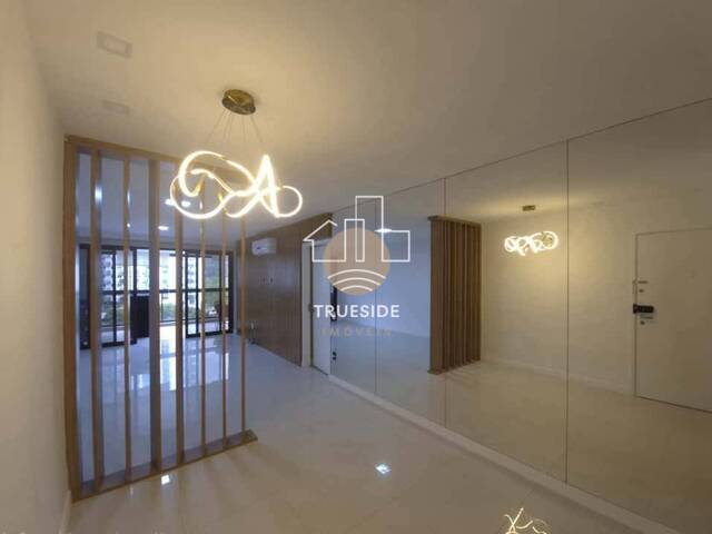 #21 - Apartamento para Locação em Rio de Janeiro - RJ