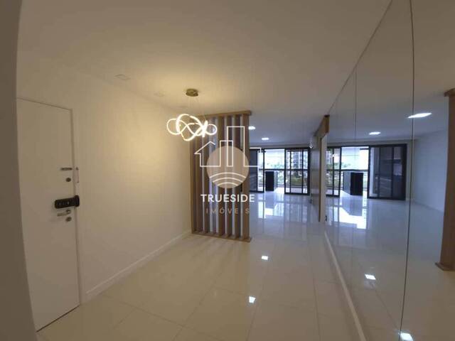 #21 - Apartamento para Locação em Rio de Janeiro - RJ - 2