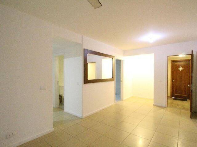 #3 - Apartamento para Venda em Rio de Janeiro - RJ